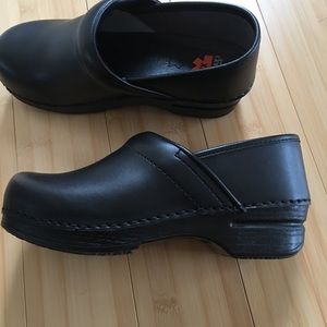 Dansko 38 XP